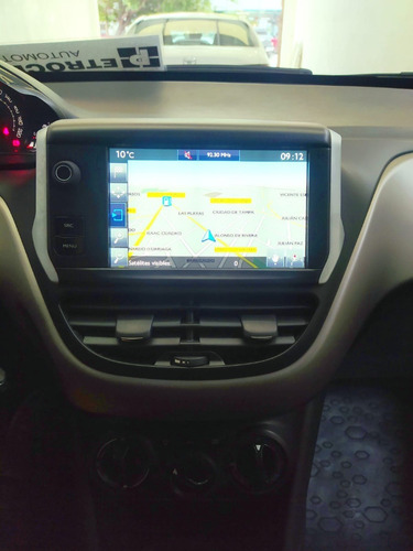 Imagen 13 de 13 de Peugeot 208 1.6 Allure