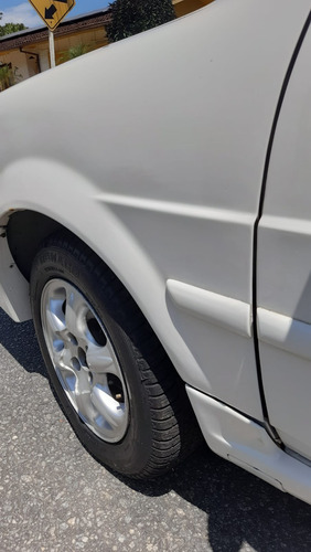 Volkswagen Santana 1.8 4p Álcool