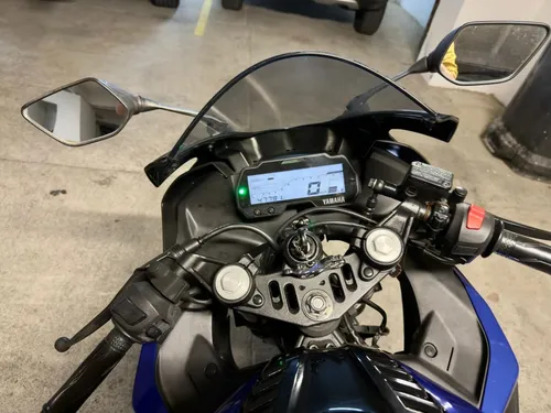 Yamaha R15v3