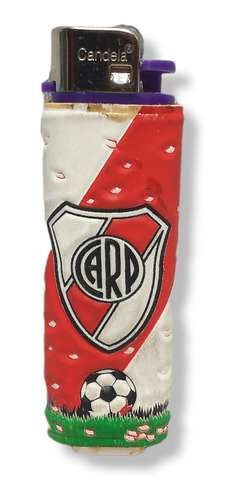 Encendedor Con Adorno De Cuero De River.