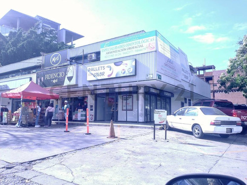 Oportunidad! Estupenda Oficina, En Concepto Abierto, En La Trinidad