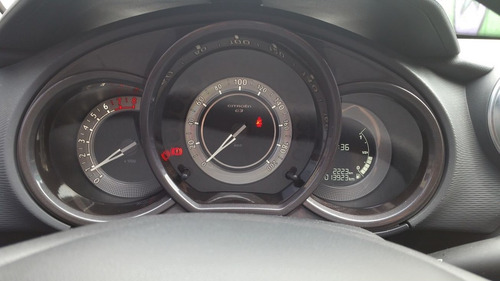 Citroen C3 1.5 Attraction 2014/2015 Prata 14000km Único Dono