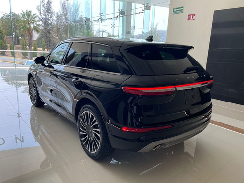Imagen 5 de 10 de Lincoln Corsair 2021