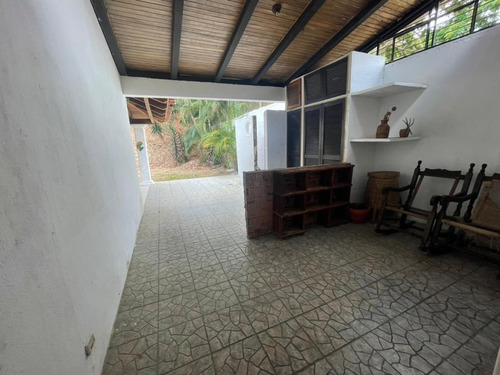 Imagen 10 de 25 de (lv401) Se Vende Casa En Parque Mirador.