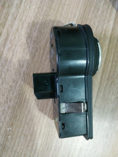 Botao Do Farol Agile Montana Cobalt S10 Original 94725716