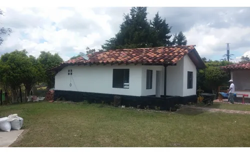 Casa En Arriendo En Guarne