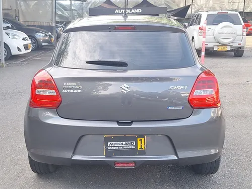 Suzuki Swift Gl Hibrido Mt 2022