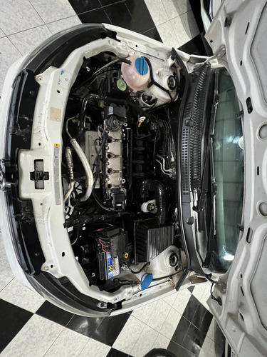 Volkswagen Saveiro 1.6 Gp Cd 101cv Power