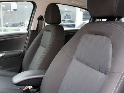 Citroën C-Elysée 1.6 Shine