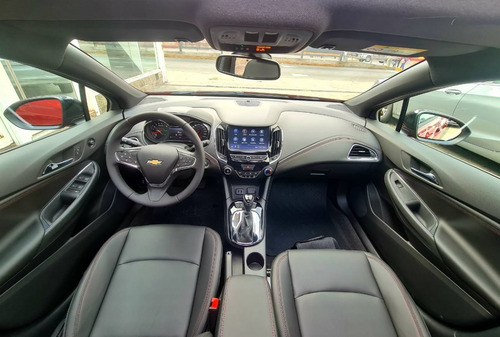 Imagen 18 de 24 de Nuevo Chevrolet Cruze 5 Rs 2023 Automatico 0km 1.4t Smar6