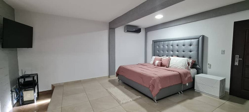 Imagen 12 de 17 de Re/max. Iris Hernandez. Vende Casa (336/547m2). Trigal Centro. Valencia. Codigo 140234