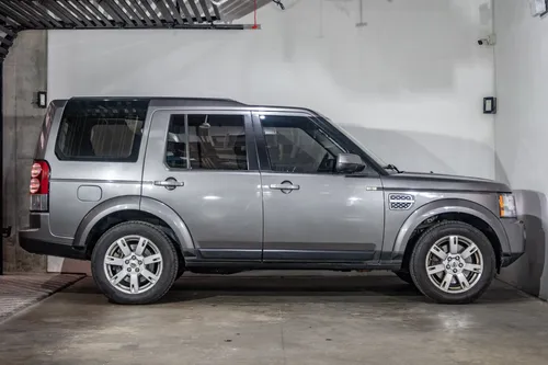 Land Rover Discovery 5.0 Se