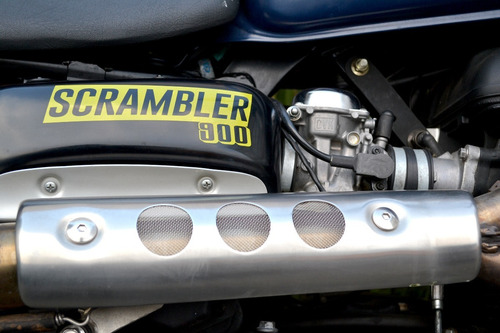 Imagen 2 de 15 de Llamativa Triumph Scrambler 900 Lista Para Rodar Poco Uso
