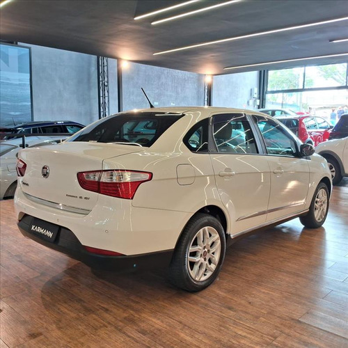 Fiat Grand Siena 1.6 Mpi Essence 16v
