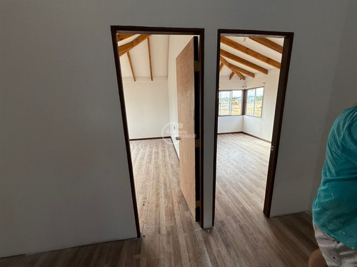 Parcela 5.000 M2, 150 M2 Construidos En Venta En Los Angeles
