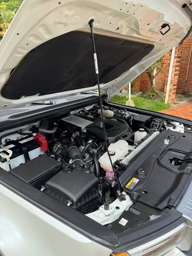 Toyota Prado 2.7 Diésel Tx-L