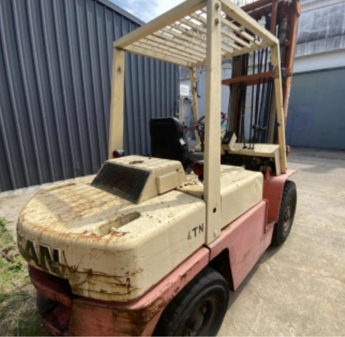 Autoelevador Diesel Nissan Fd40 De 4tn Envios Al Pais