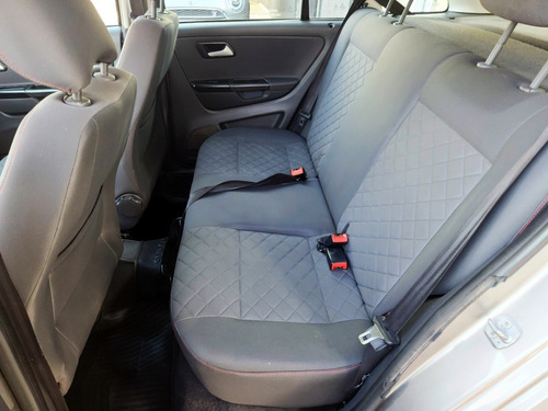 Imagen 15 de 25 de Volkswagen Suran 1.6 Highline Msi 110cv 2017