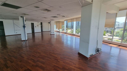 Imagen 9 de 12 de Oficina En Arriendo En Providencia