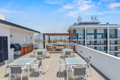 Departamento En Venta En Zoho Skies, Puerto Vallarta