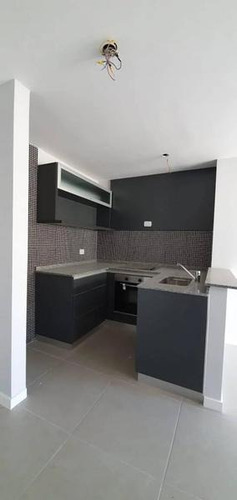 Imagen 7 de 18 de Nuñez 5091- Villa Urquiza// Venta Ph Triplex 2 Ambientes Terraza Propia Y Balcon