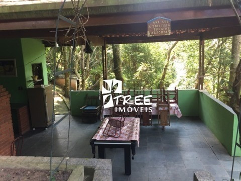 Chácara A Venda Com 6.800 M² Possui 3 Casas No Mesmo Terreno Sendo A Principal Com 3 Quartos (2 Suítes, Hidro) Um Dos Quartos Com Acesso Individual Co - Ch00061 - 4454499