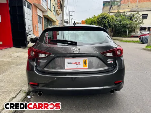 Mazda 3 2.0 Sport Touring