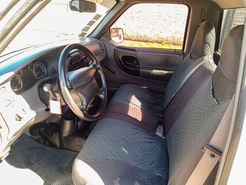 Imagen 11 de 13 de Ford Ranger 3.0 Xl Truck 4x2 Cs