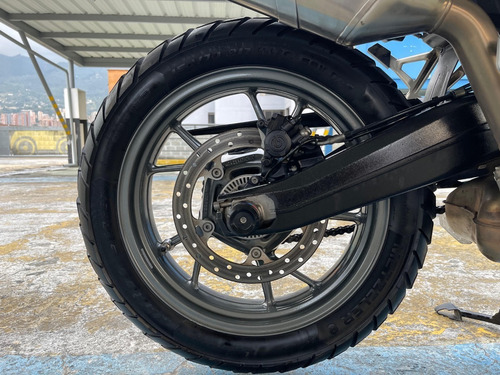 Imagen 8 de 13 de Bmw F750 Gs 2019