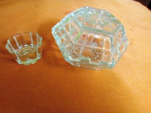 Imagen 4 de 4 de Ceniceros Vidrio Labrado Y Porta Vela Combo X3