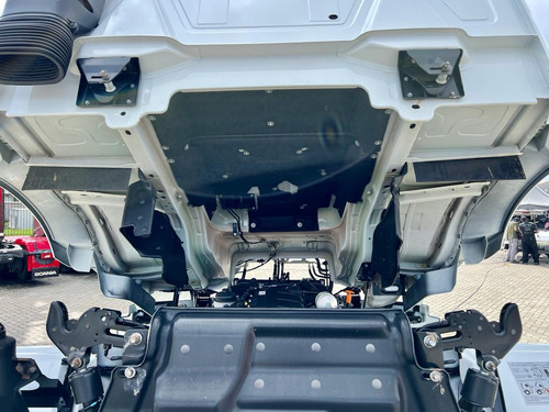 Vw 30320 8x2 2024 0km Chassi