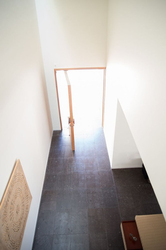 Imagen 25 de 30 de Casa Minimalista En Venta