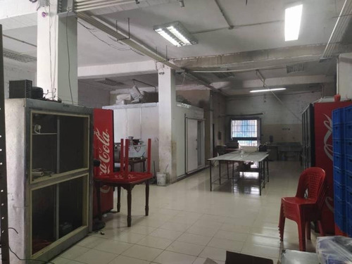 Imagen 12 de 30 de Arnaldo López/**vende Esplendido Local Comercial En Plena Av. Principal Al Oeste En Barquisimeto. Sta. Isabel. Cod. 22-20177, Lara, Venezuela