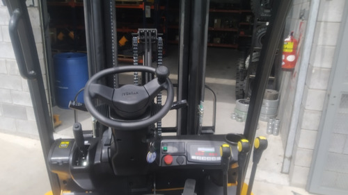 Autoelevador Eléctrico Hyundai Premec 2500 Kg Nuevo