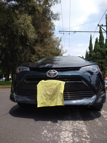 Toyota Corolla 1.8 Base Mt