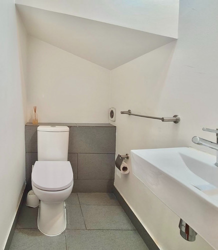 En Venta Práctica, Cómoda Y Linda Casa En Chamisero