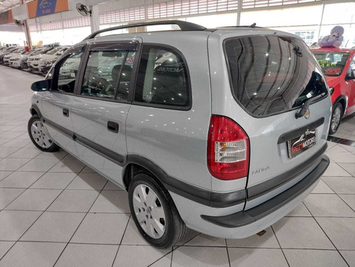 Imagem 8 de 9 de Chevrolet Zafira 2011 2.0 Expression Flex Power Aut. 5p