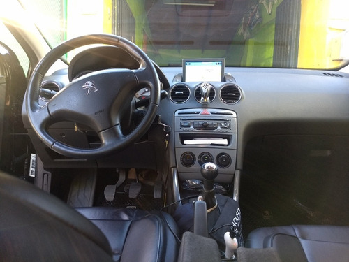 Peugeot 408 1.6 Allure Hdi Nav 115cv
