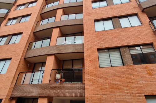 Apartamento Con Club House En Zona Urbana Chía