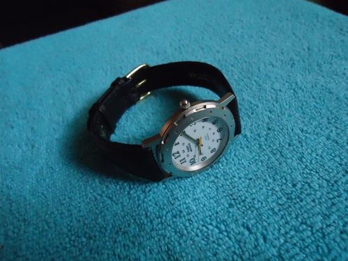 Timex Reloj Retro Para Dama (Usado)
