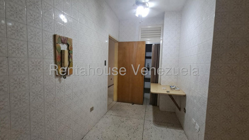 Milagros Inmuebles Apartamento Alquiler Barquisimeto Lara Zona Centro Economica Residencial Economico Código Inmobiliaria Rent-a-house 25-19402