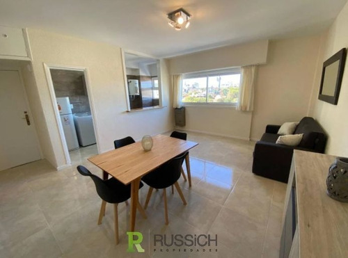 Venta De Departamento 1 Ambiente En Güemes, Mar Del Plata