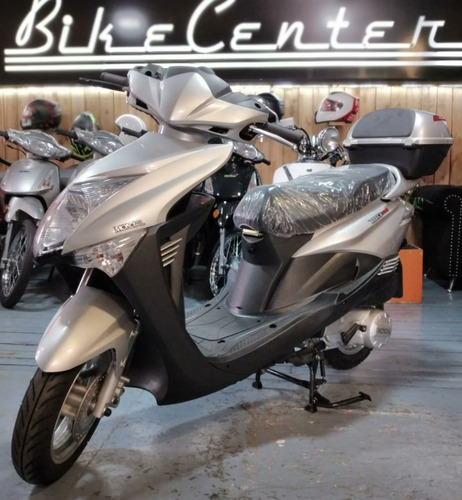 Imagen 3 de 11 de Mondial Md 150 Scooter