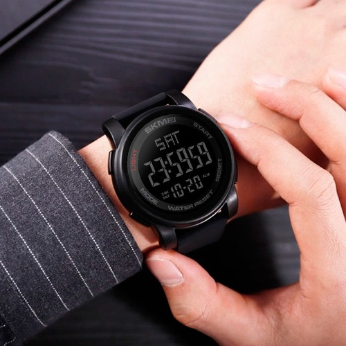 Imagen 1 de 9 de Reloj Prego Negro Para Caballero