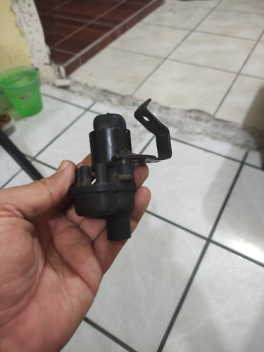 Válvula De Aire Secundaria Triumph Speed Four 600 02-05 (Usado)