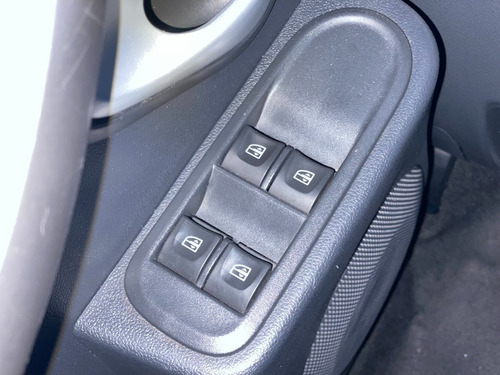 Imagem 9 de 13 de Renault Oroch 1.6 Flex Completa 2020 Autos Rr