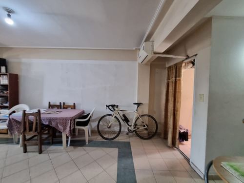Flores Propiedades Vende Dpto. 1 Dormitorio En Barrio Sur
