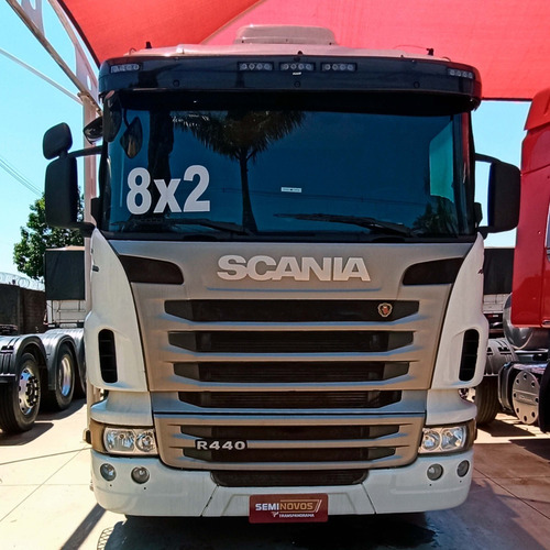 Imagem 2 de 25 de Scania R440 - 2013/13 - 8x2 | 2620