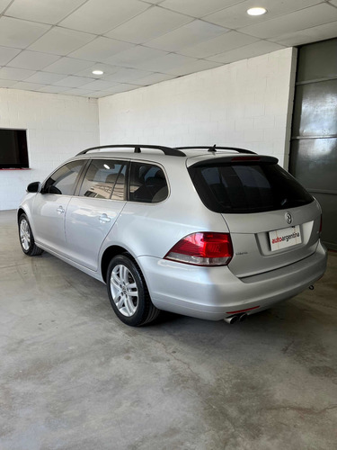 Imagen 6 de 23 de Volkswagen Vento Variant 2011 2.5 Advance Autoargentina