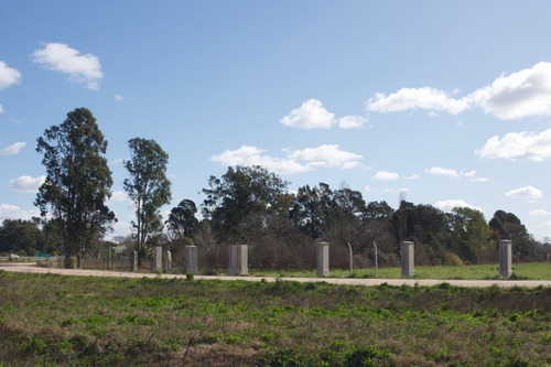 Imagen 10 de 15 de Lotes En Barrio Cerrado Zona Oeste Nueva Autopista